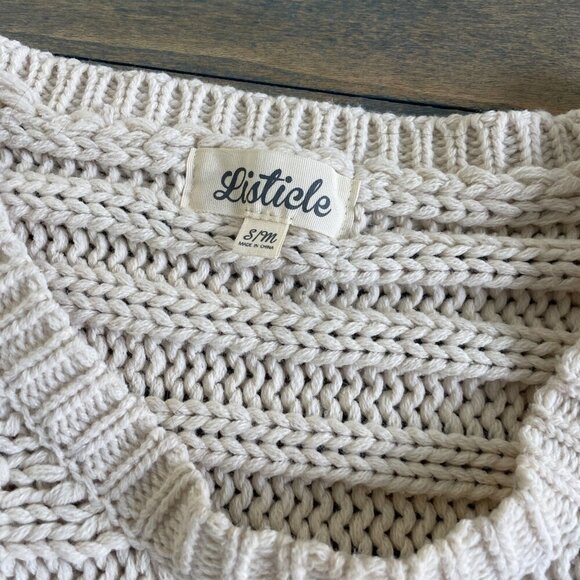 Listicle Creme Cable Knit Loose Fit Poncho Sweater w/ Cute Boho Fringe S/M (Z7) - Picture 3 of 9